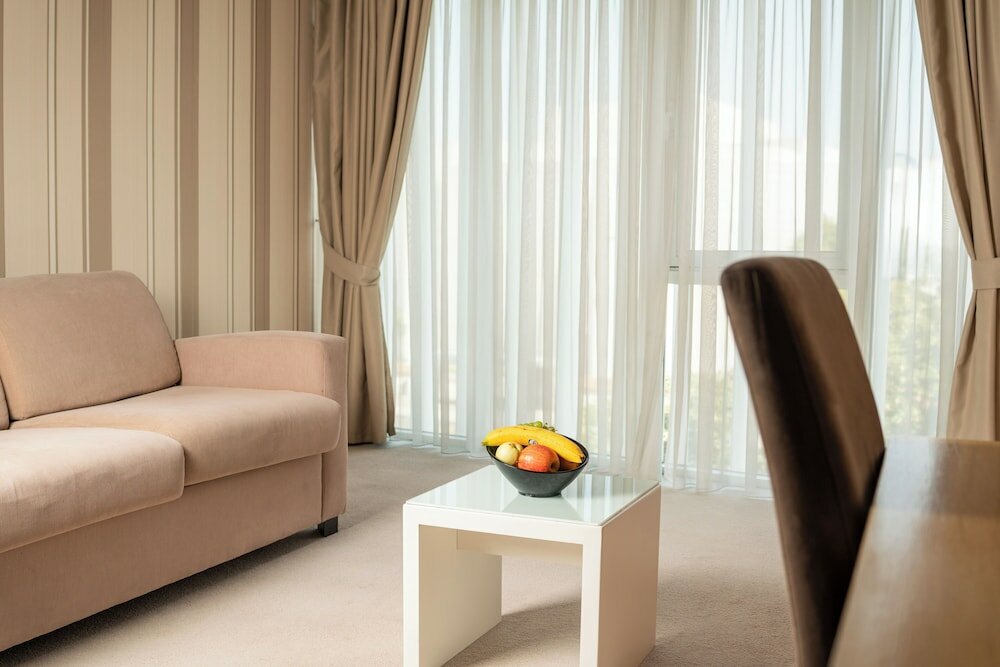 Фото Garni Hotel Centar