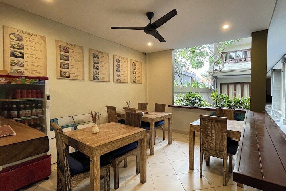 Фото Singgah Hotel Seminyak