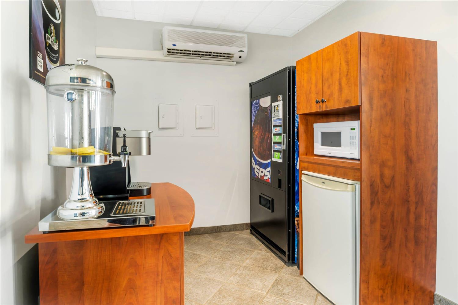 Фото Rodeway Inn