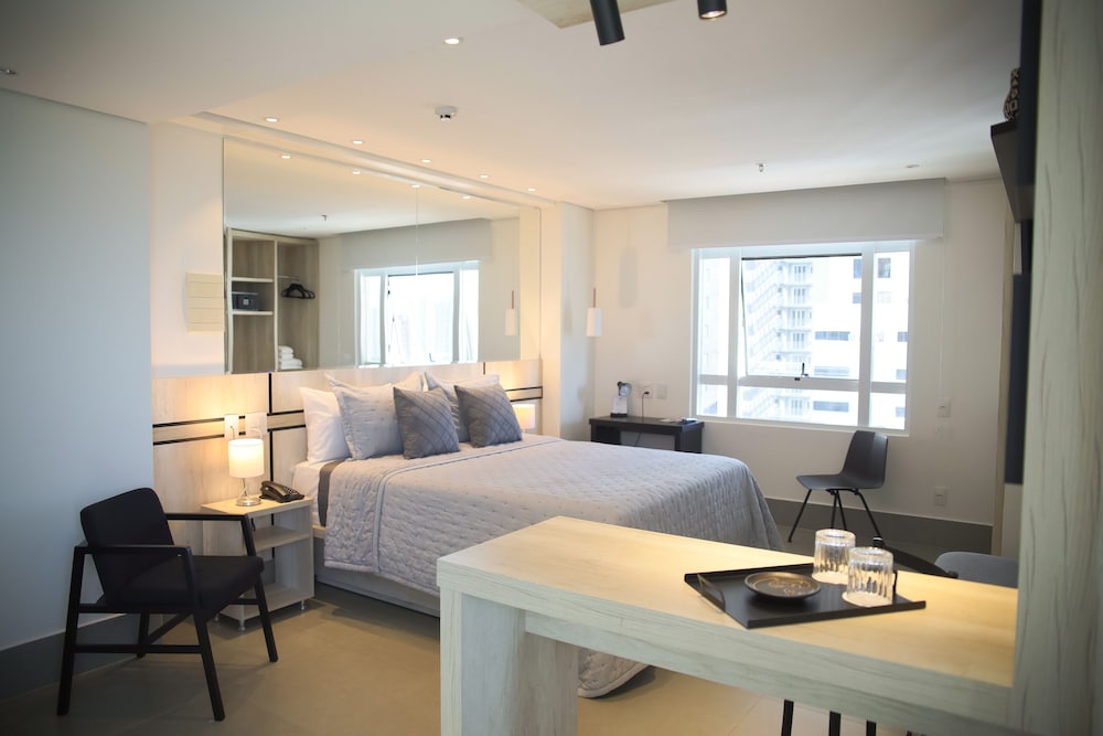 Фото Hotel Black Inn Flamboyant