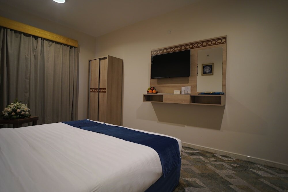 Фото Osturat Emaar