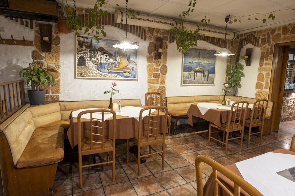 Фото Hotel Restaurant Meteora