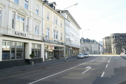 Внешний вид отеля Hotel Porta Nigra в Трире, фото 2