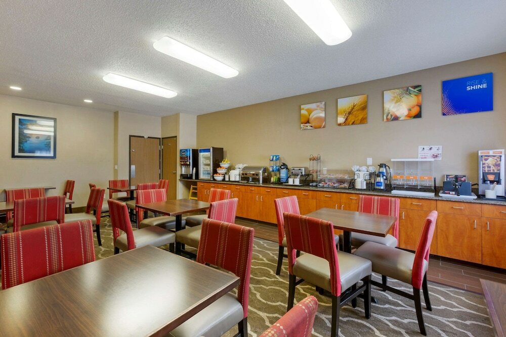 Фото Comfort Inn South