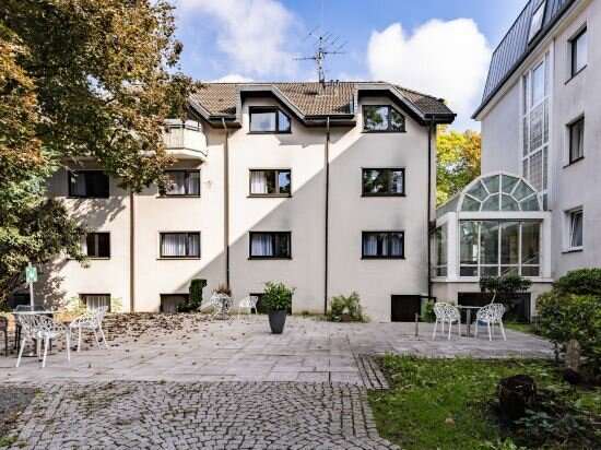 Фото Select Hotel Silence Garden Köln