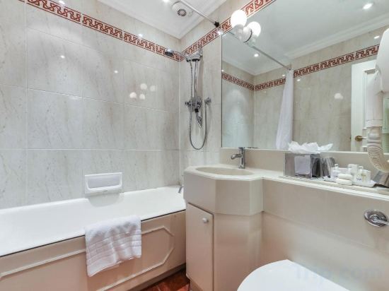 Фото 10 Curzon Street Apartments by Mansley