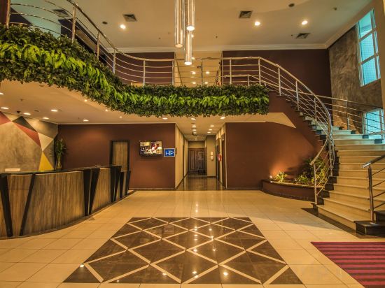 Фото Hotel The Premium