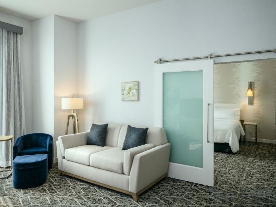 Фото Hilton Garden Inn Seattle Bellevue Downtown, Wa