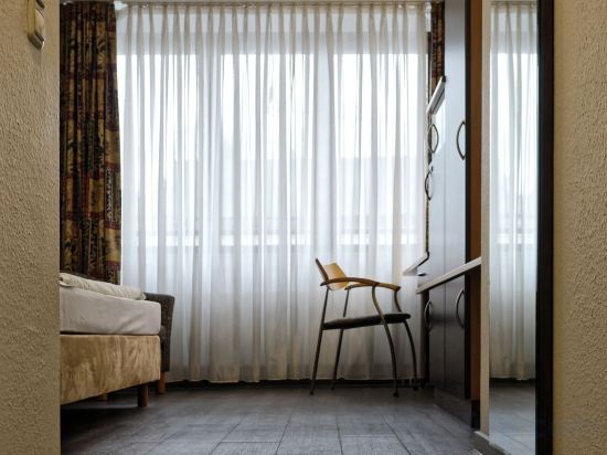 Фото Opera Hotel Köln