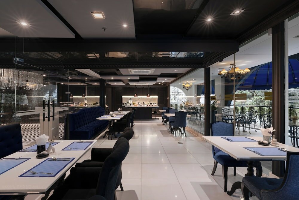 Фото Aspira Skyy Sukhumvit 1