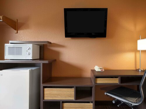 Гостиница Super 8 by Wyndham Fairview Heights-St. Louis в Фэрвью Хайтс