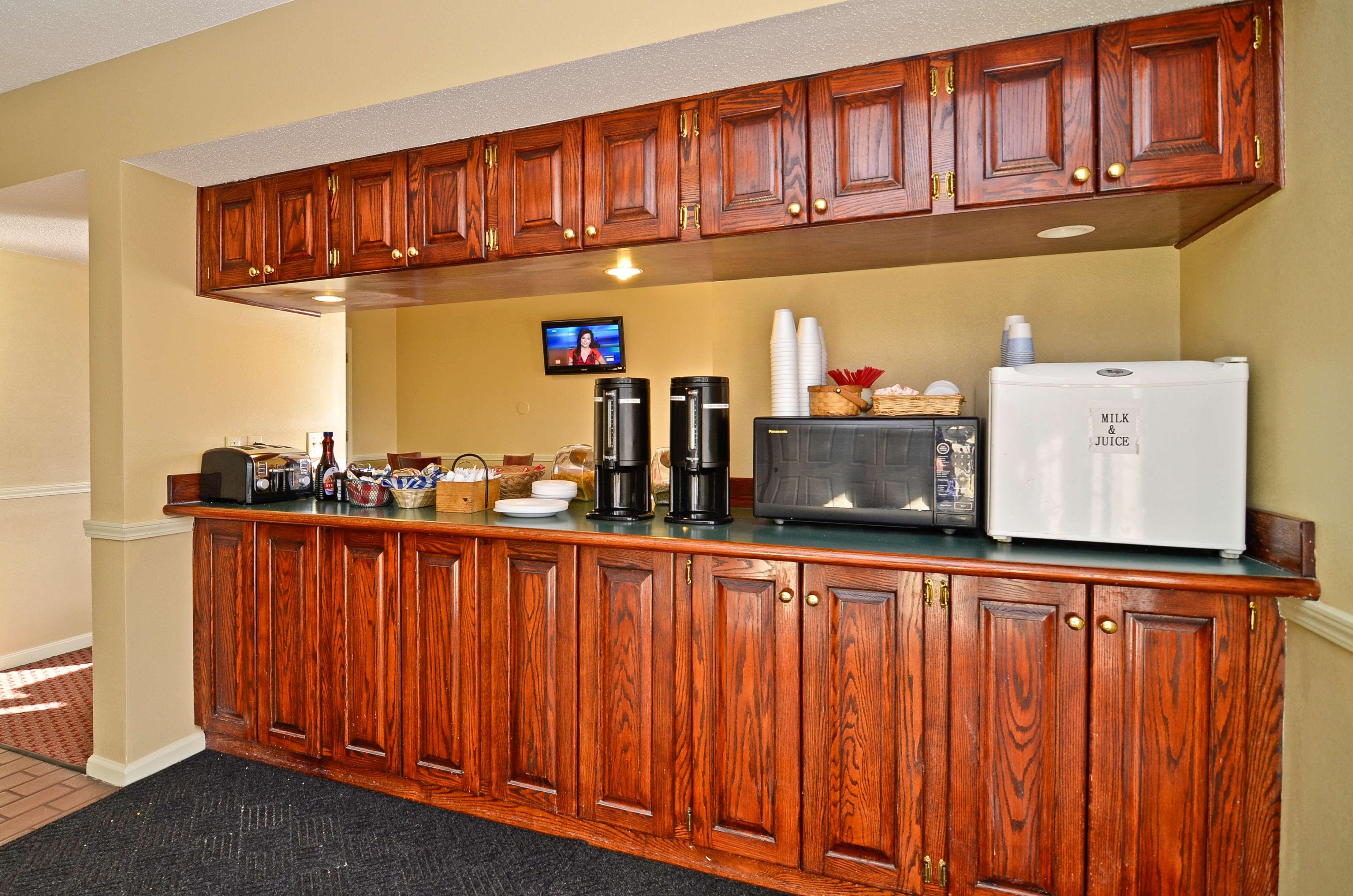 Фото Americas Best Value Inn Chillicothe