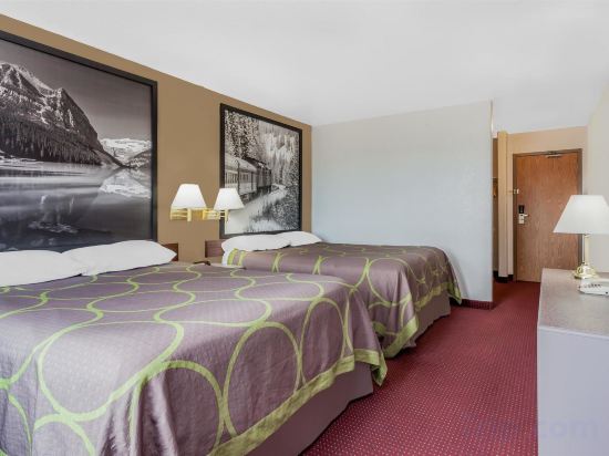 Фото Super 8 by Wyndham Hinton