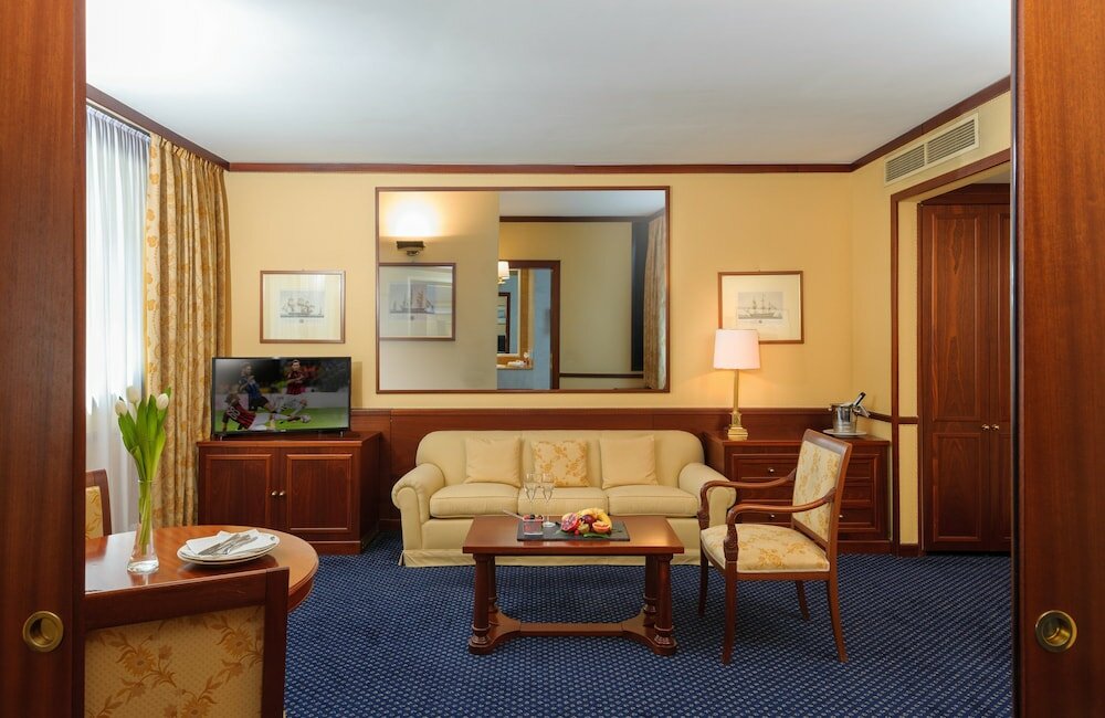 Фото Leonardo Hotel Milan City Center