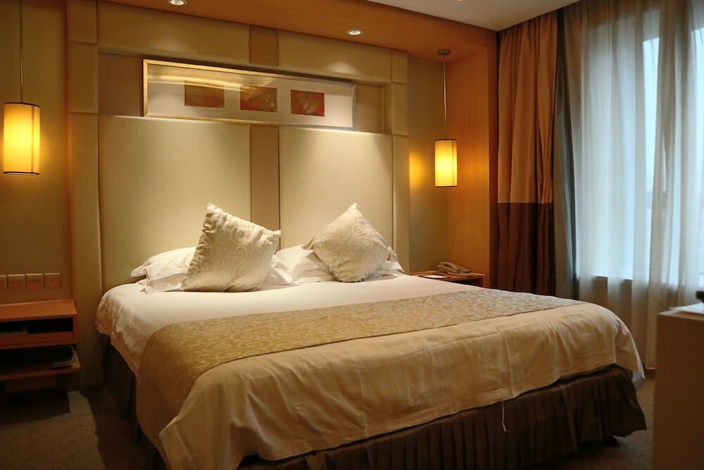 Фото Everbright Convention & Exhibition Centre Hotel