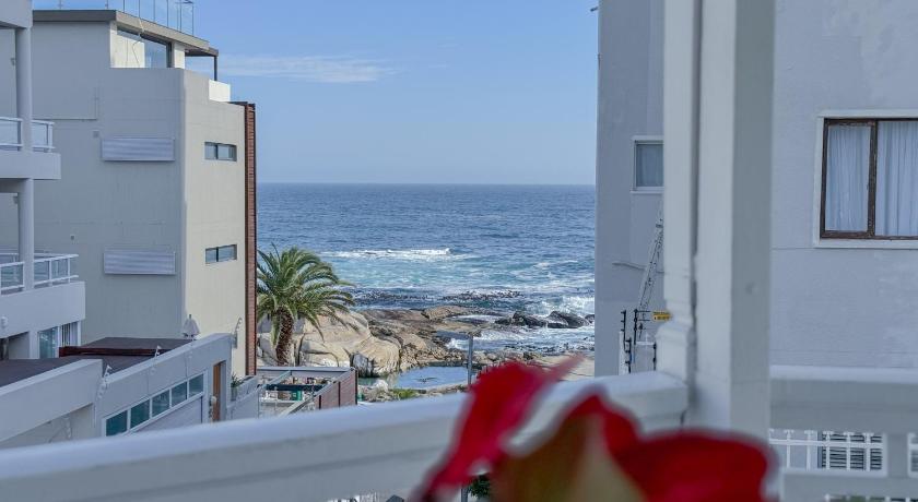 Фото Enchanted Guest House