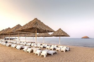 Гостиница Royal Beach Al Faqeet Hotel & Resort