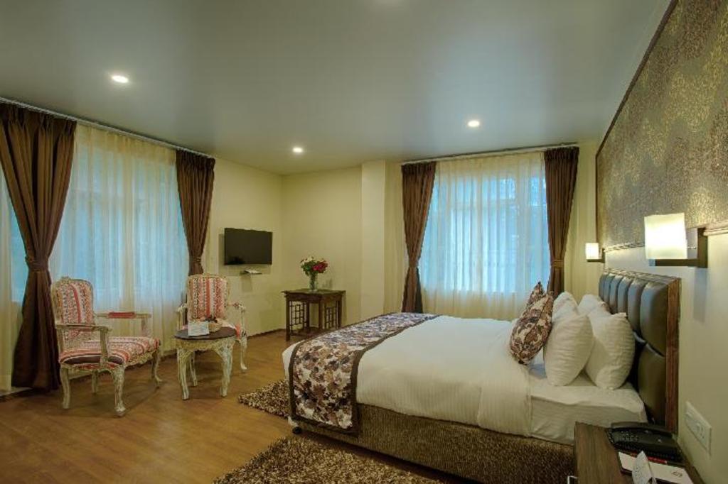 Фото The Aryan Regency