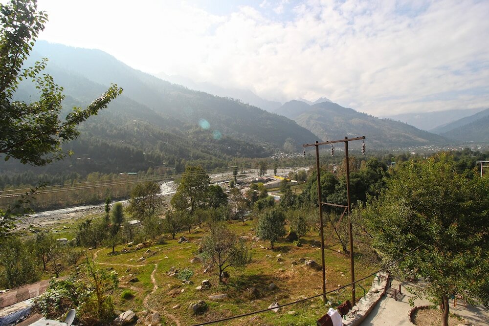 Фото Oyo 7579 Roo Cottage