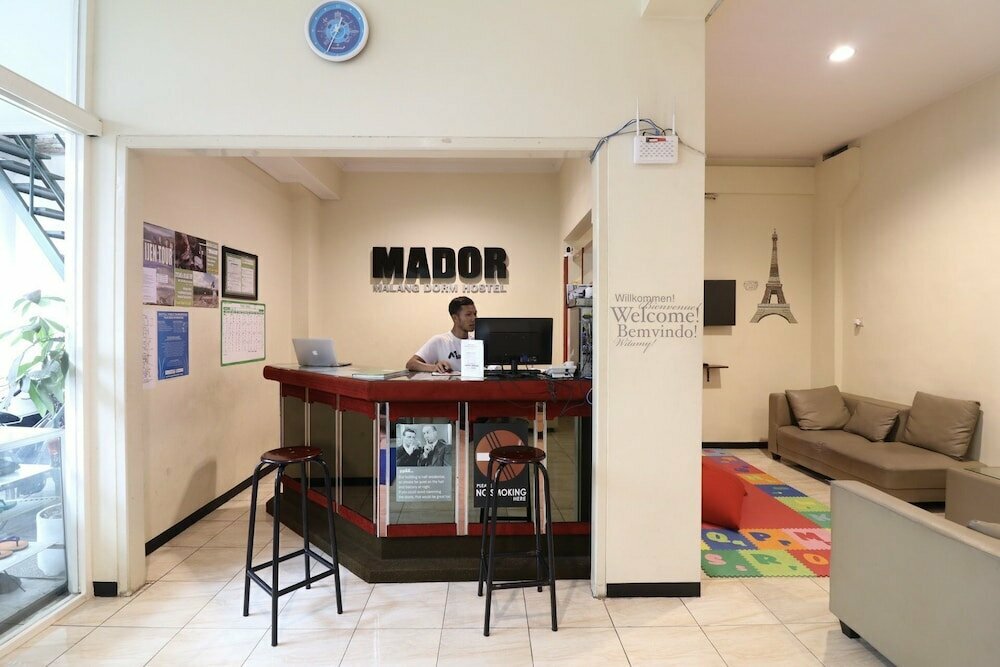 Hotel Mador Malang Dorm Hostel, Malang, photo