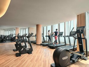 Гостиница J Hotel Shanghai Tower