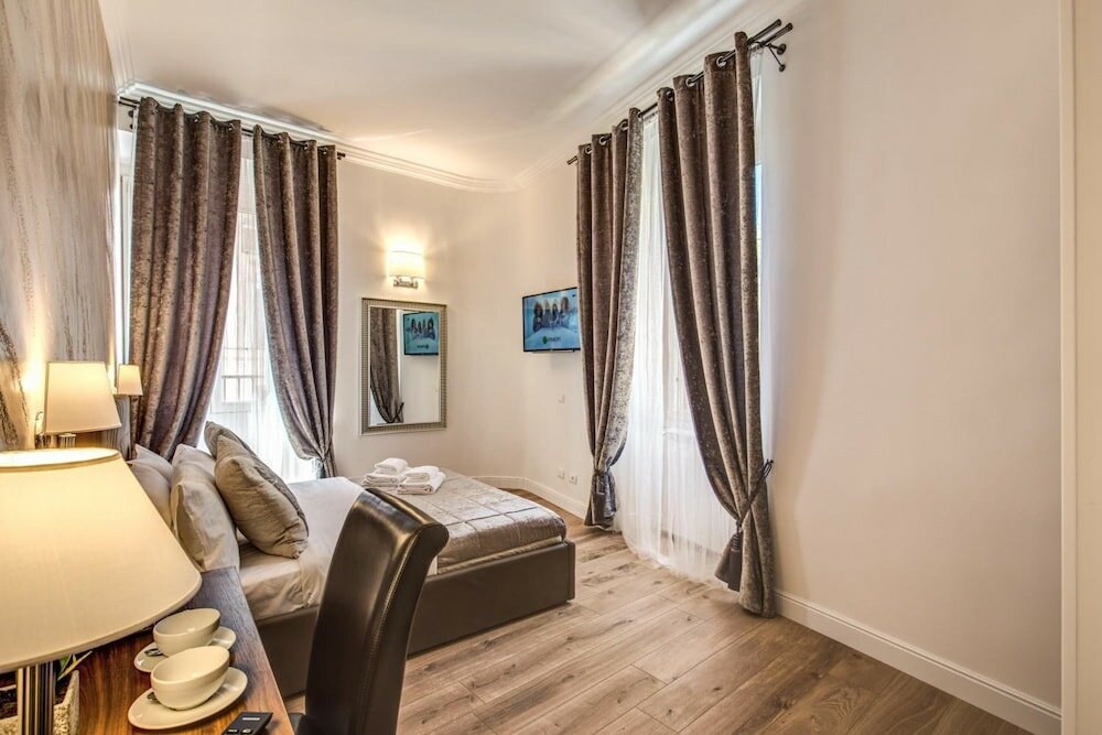 Фото River Luxury Suites