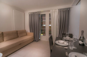 Фото Zurich Niederdorf - Grossmunster