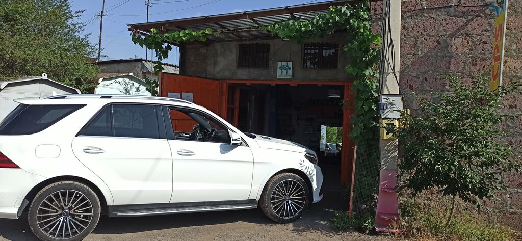 Auto technical assistance Գարաժ Բոքս, Yerevan, photo