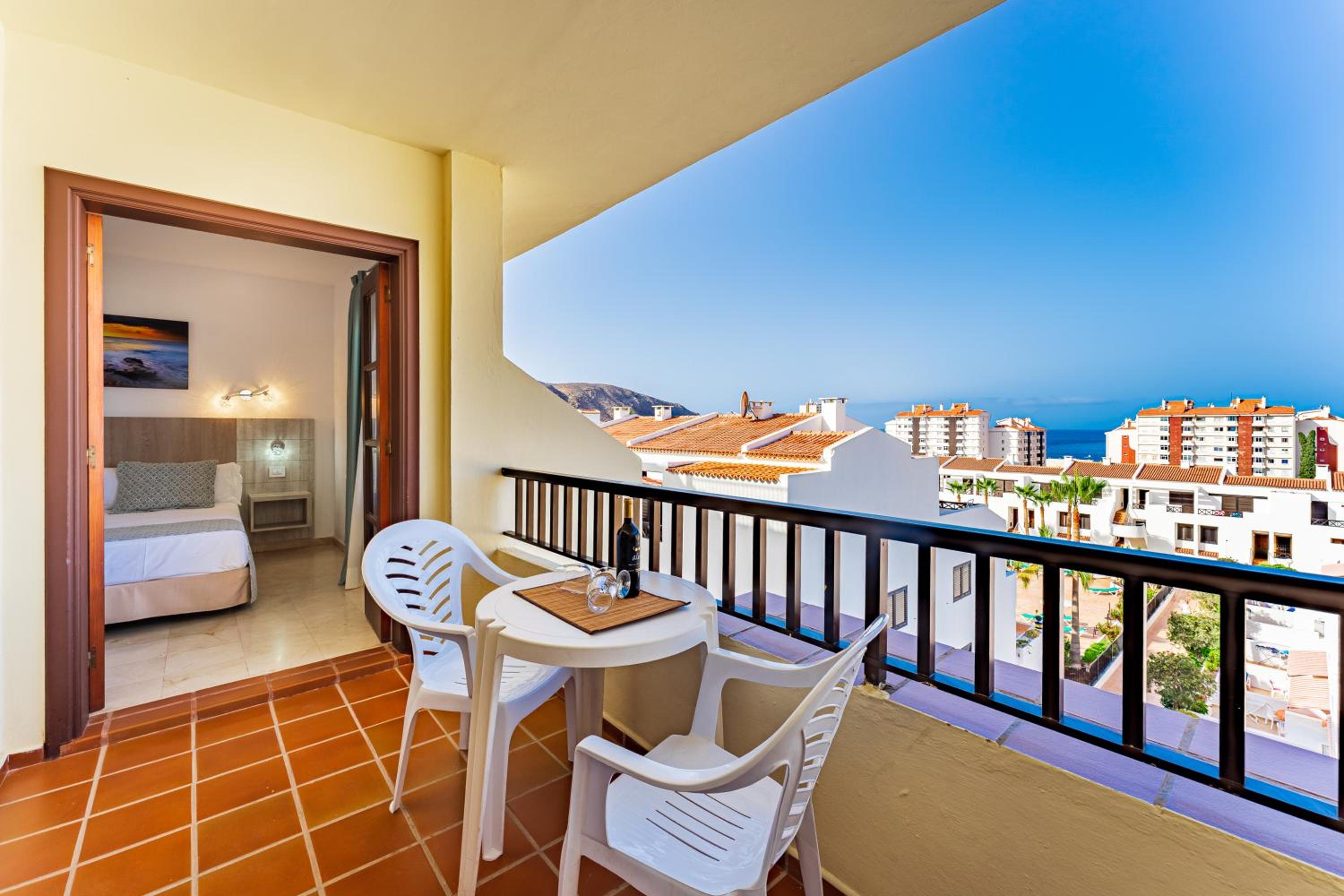 Фото Klayman Olivina Aparthotel