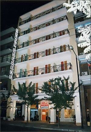 Гостиница Nafsika Hotel Athens Centre в Афинах