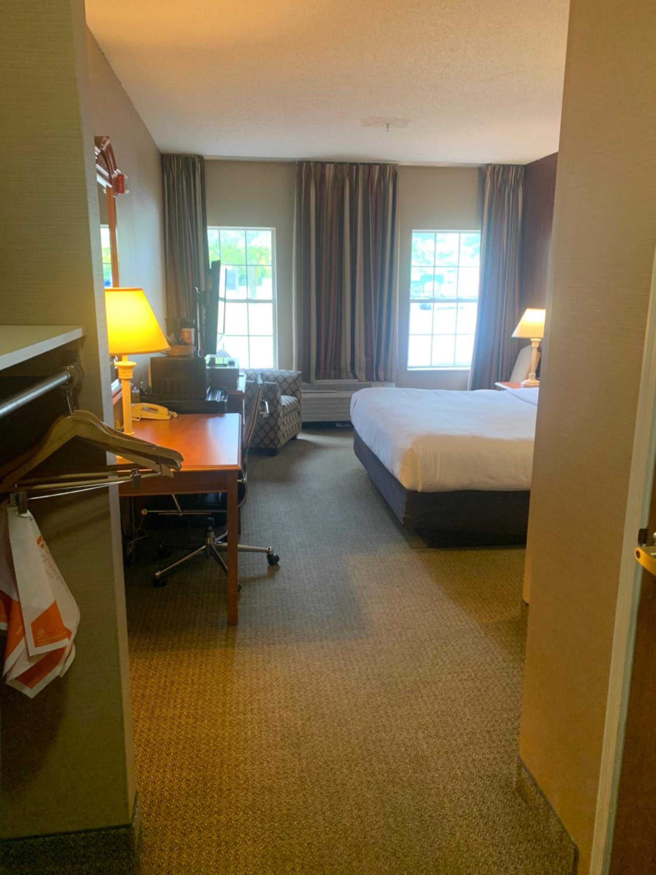 Фото Comfort Inn Chelsea