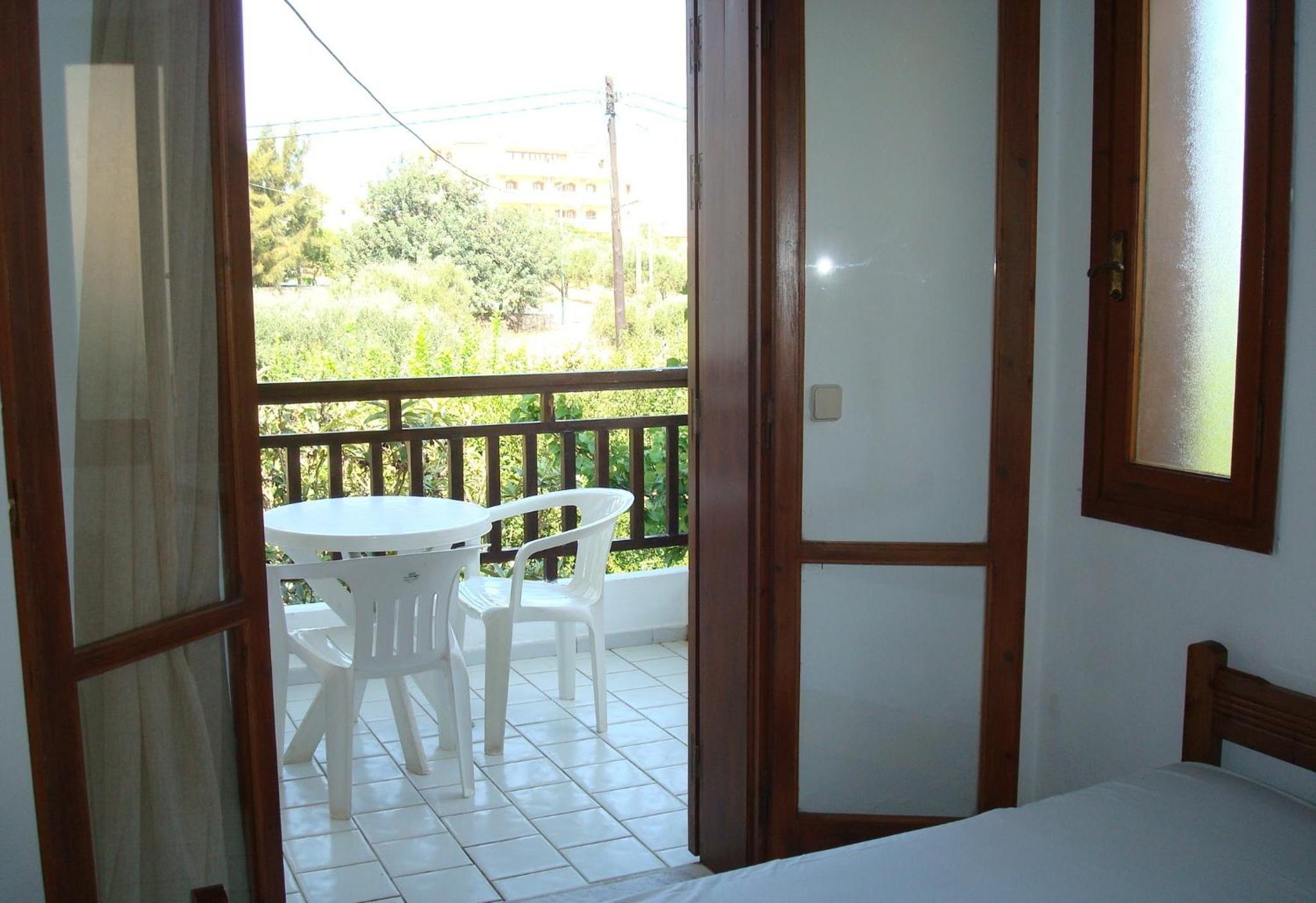 Фото Sirocco Apartments