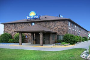 Гостиница Days Inn by Wyndham Grand Forks Columbia Mall