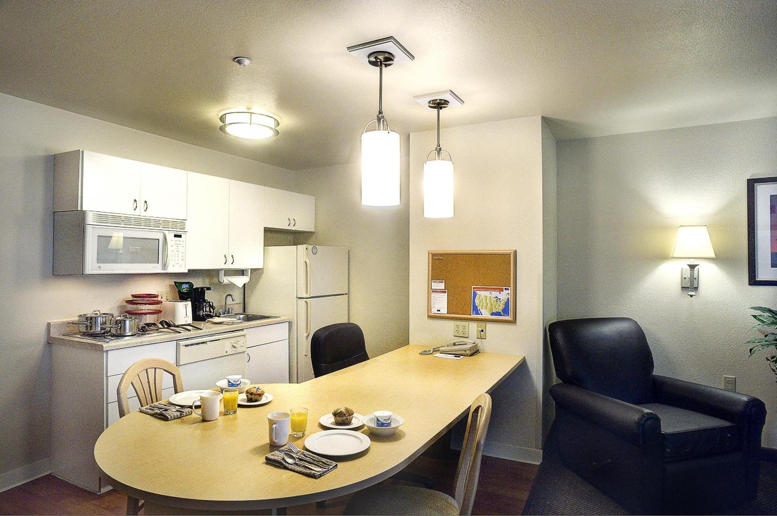 Фото Candlewood Suites Austin-Round Rock, an Ihg Hotel