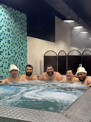 Lil Candy bilan porno tomosha qiling