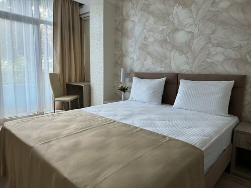 Внешний вид отеля Парк-отель Черноморец в Гудауте, фото 5