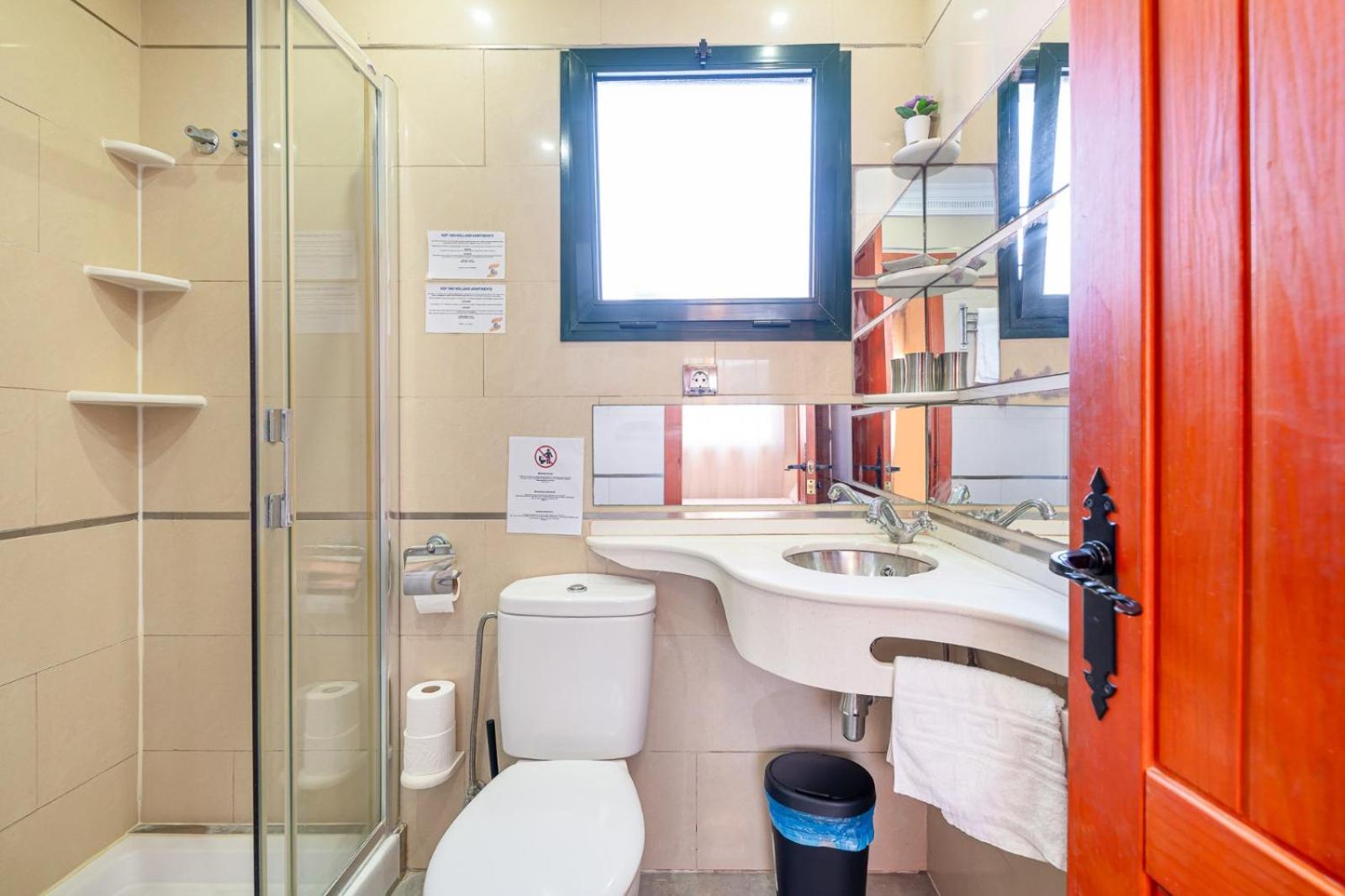 Фото Hof van Holland Carihuela