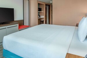 Гостиница Hilton Garden Inn LAX Los Angeles Airport