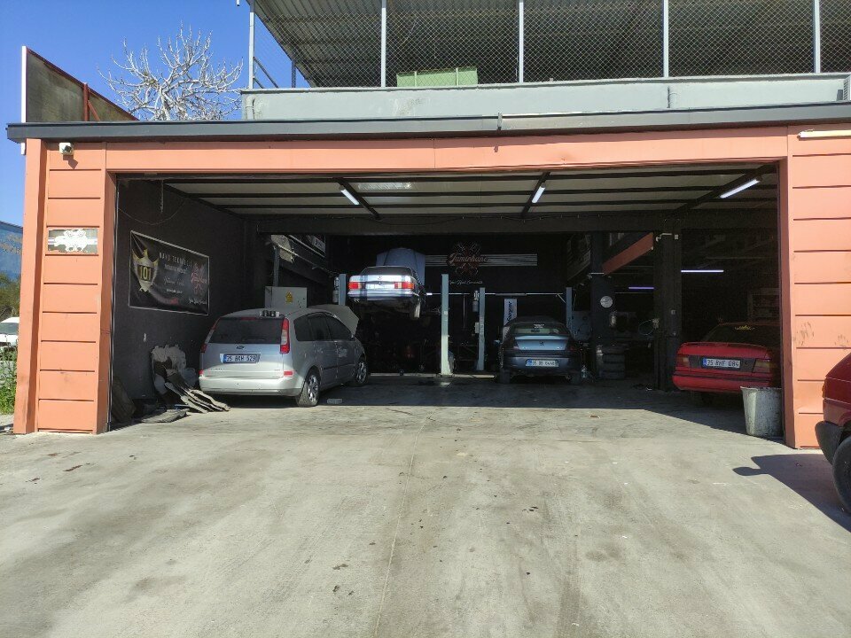 Car service, auto repair Tamirrhane, Izmir, photo