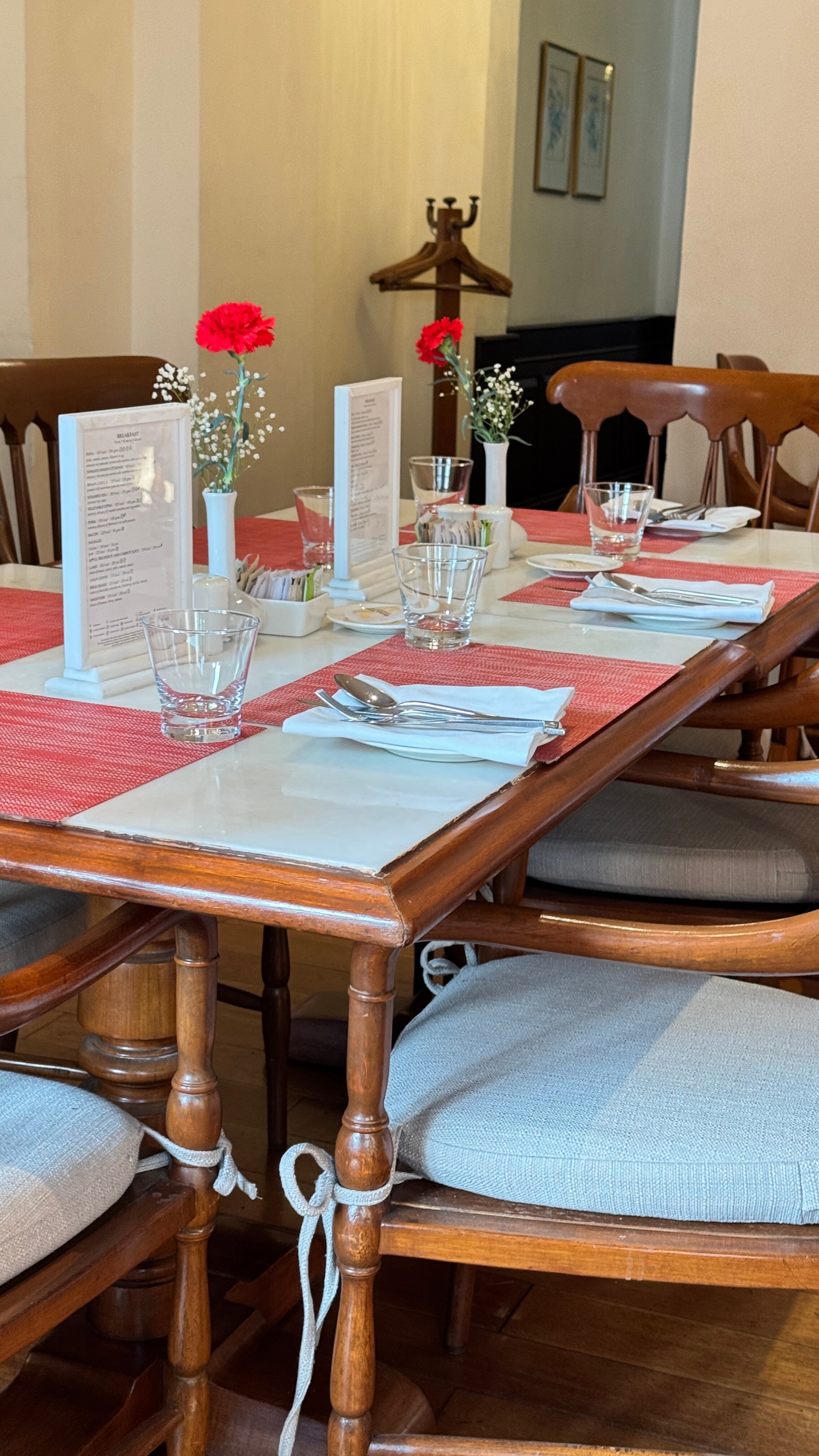 Фото Maidens Hotel