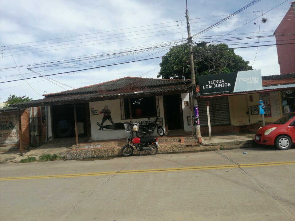 Sports hall, gym Canido Team, Santa Cruz de la Sierra, photo