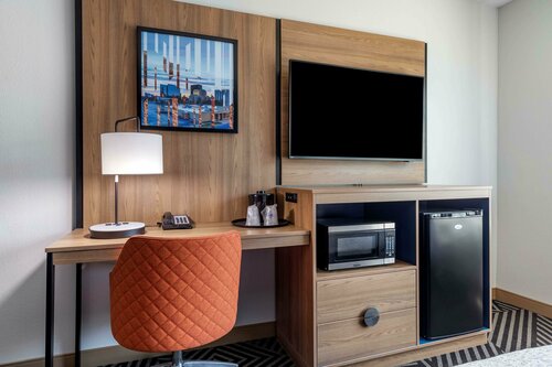 Гостиница Best Western Plus Amarillo East Hotel в Амарилло