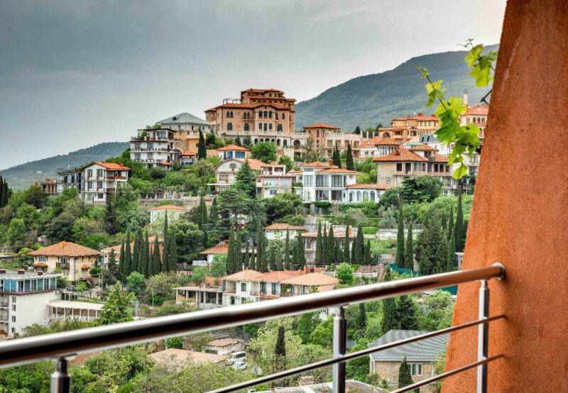 Фото Фамилия Делюкс