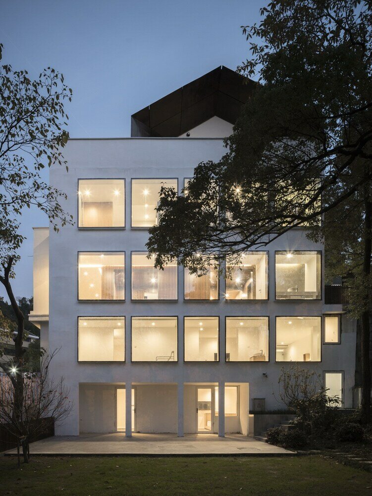 Фото Aventree Hotel