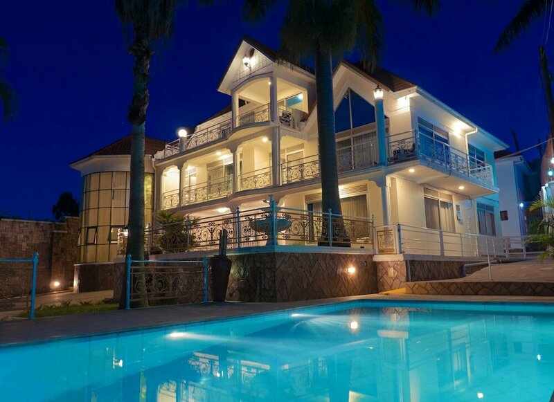 Гостиница Ivory Castle Boutique Hotel в Кампале