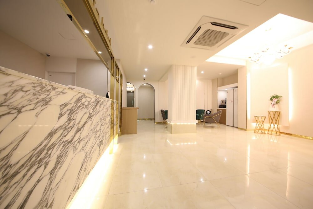 Фото Den Basta Hotel