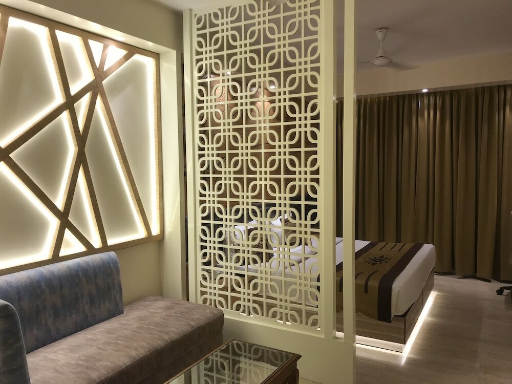 Фото Jrd Pride - A Unit Of Jrd Exotica