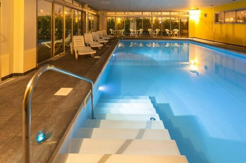 Гостиница Nemea Appart Hotel Toulouse Aéroport в Тулузе