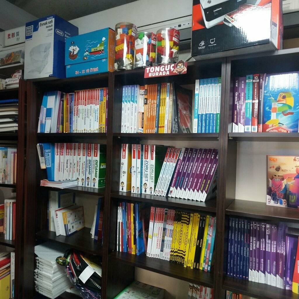 Bookstore Asya Book Stationery, Istanbul, photo