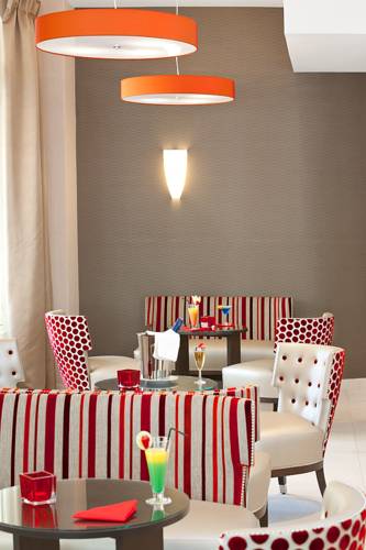 Фото Hotel Les Nations The Originals Boutique Vichy